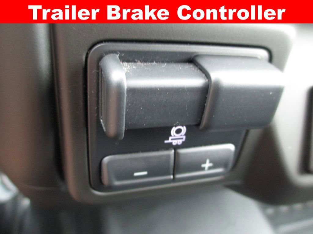 Used 2025 GMC Sierra 3500 Pro w/ Convenience Package image 17