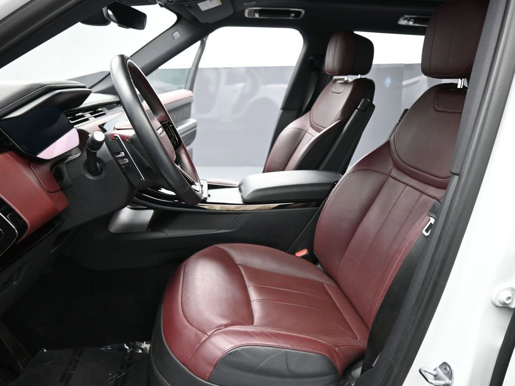 Used 2023 Land Rover Range Rover Sport SE Dynamic image 8