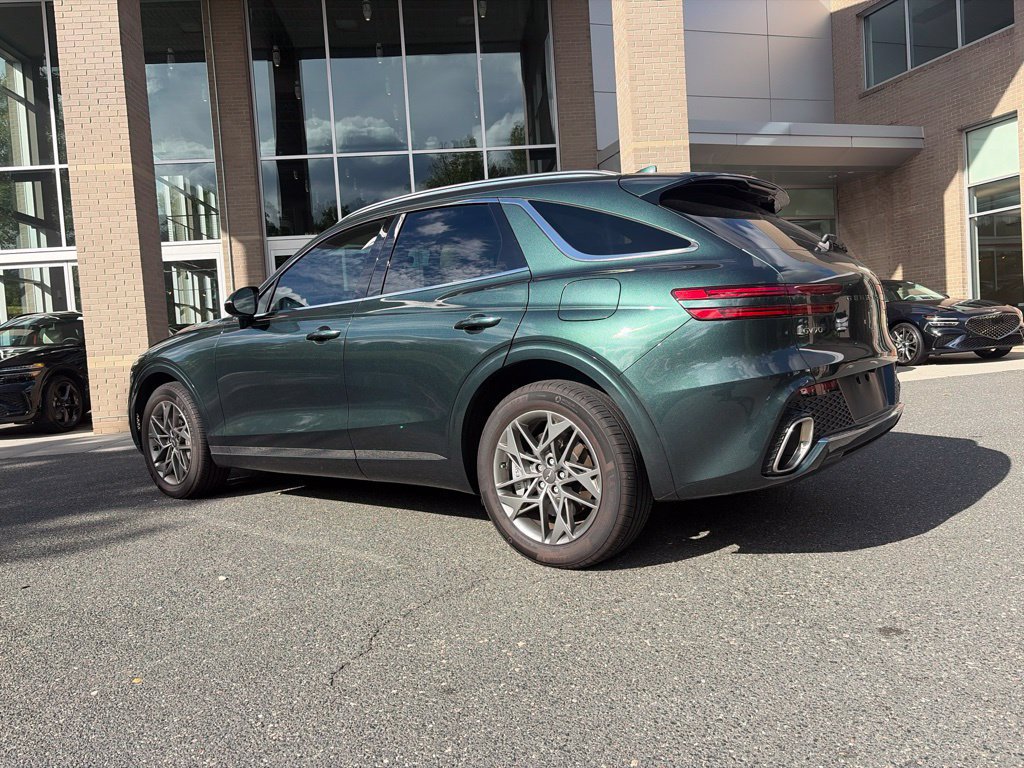 Used 2023 Genesis GV70 2.5T w/ Select Package AWD/4WD image 4