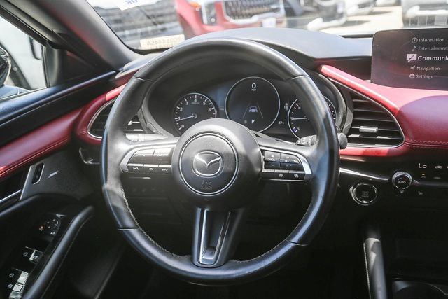 Used 2024 MAZDA MAZDA3 Hatchback w/Premium Plus Pkg AWD/4WD image 16