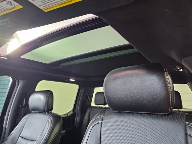 Used 2018 Ford F150 Lariat w/ Equipment Group 502A Luxury AWD/4WD image 32