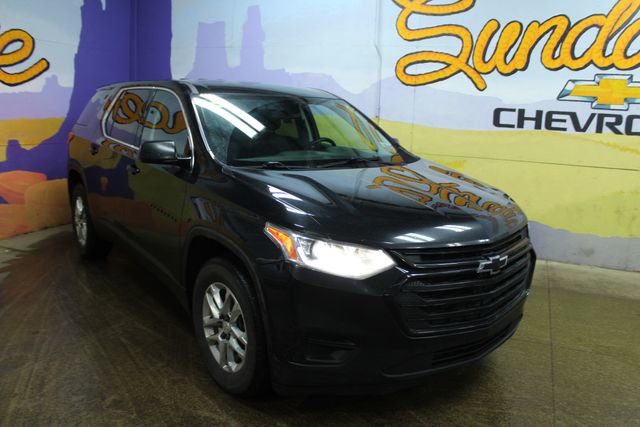 Used 2019 Chevrolet Traverse LS image 2