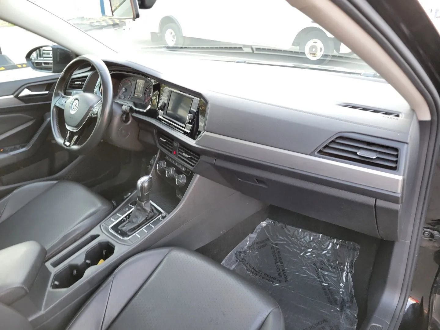 Used 2020 Volkswagen Jetta SE FWD image 16