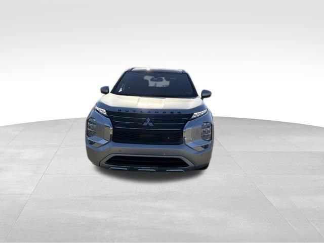 Used 2025 Mitsubishi Outlander SEL AWD/4WD image 8