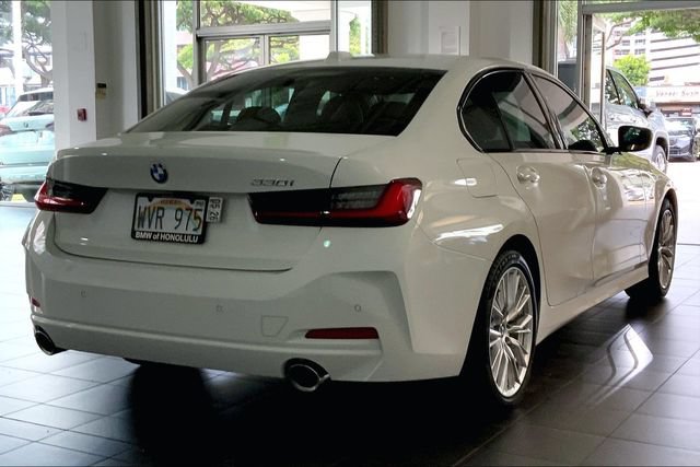 Certified 2023 BMW 330i Sedan w/ Convenience Package RWD image 6