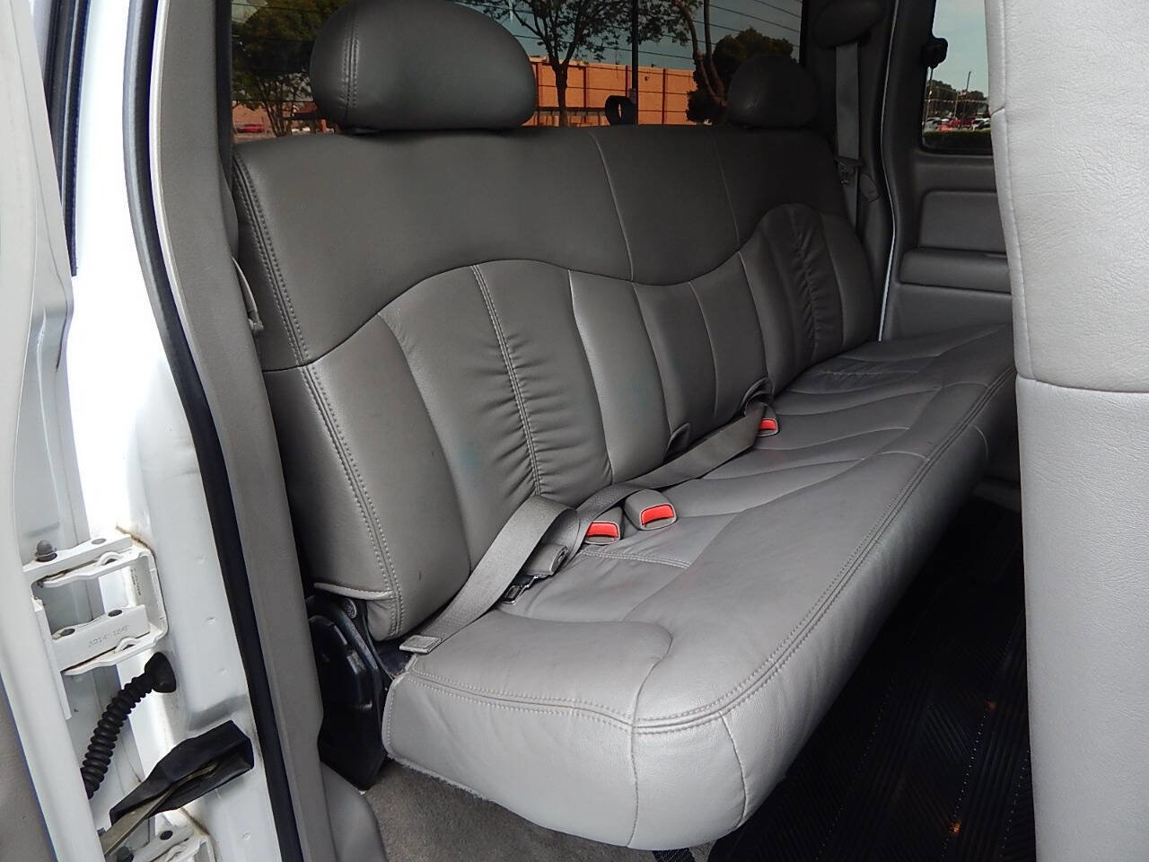 Used 2001 Chevrolet Silverado 1500 LT w/ Off-Road Chassis Pkg AWD/4WD image 26