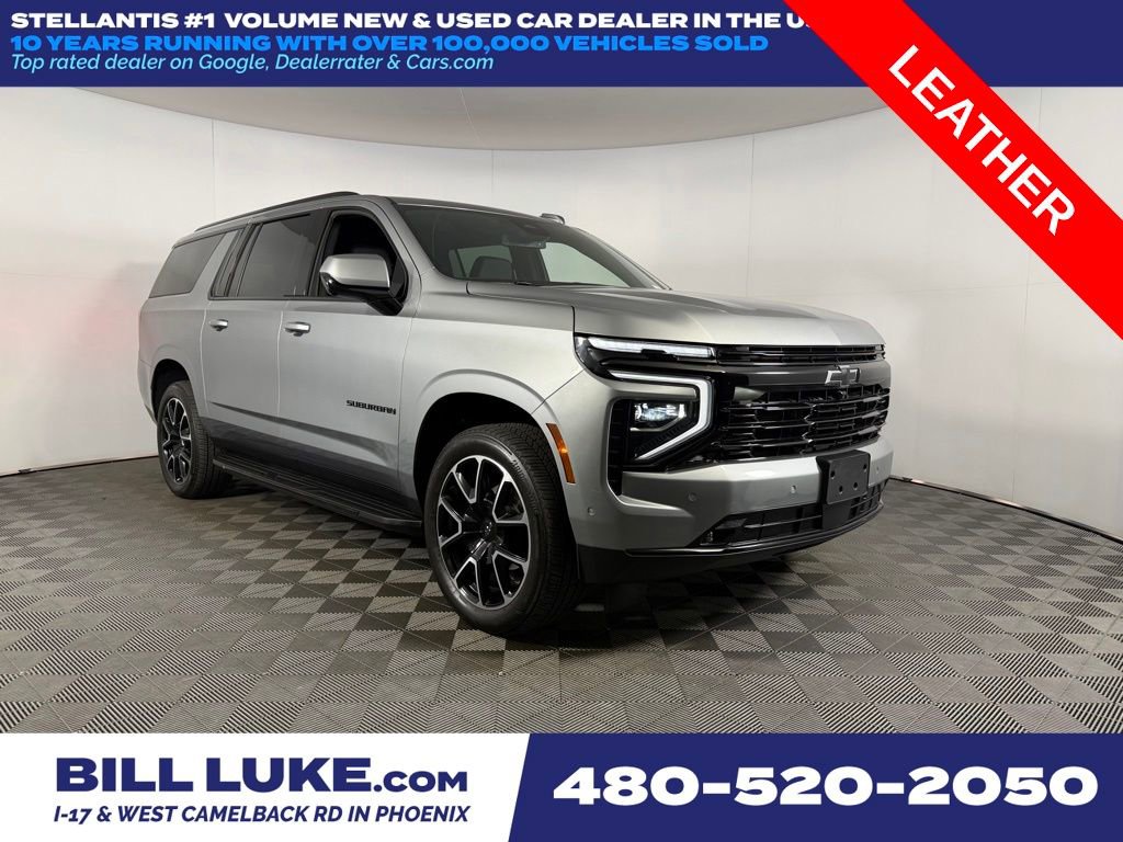 Used 2025 Chevrolet Suburban RST RWD image 1