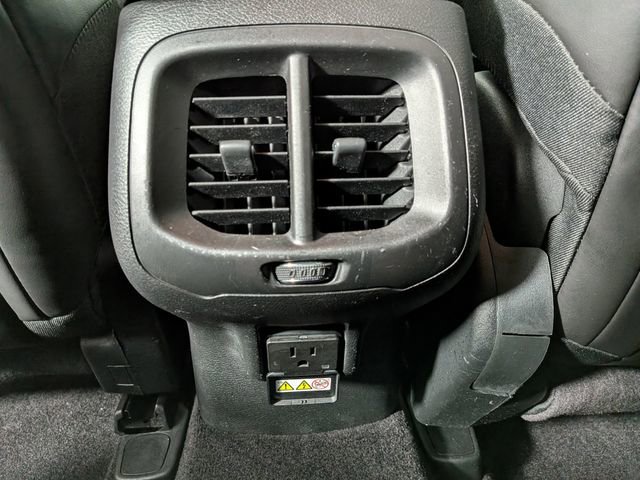 Used 2017 Jeep Cherokee Trailhawk w/ Cold Weather Group image 26