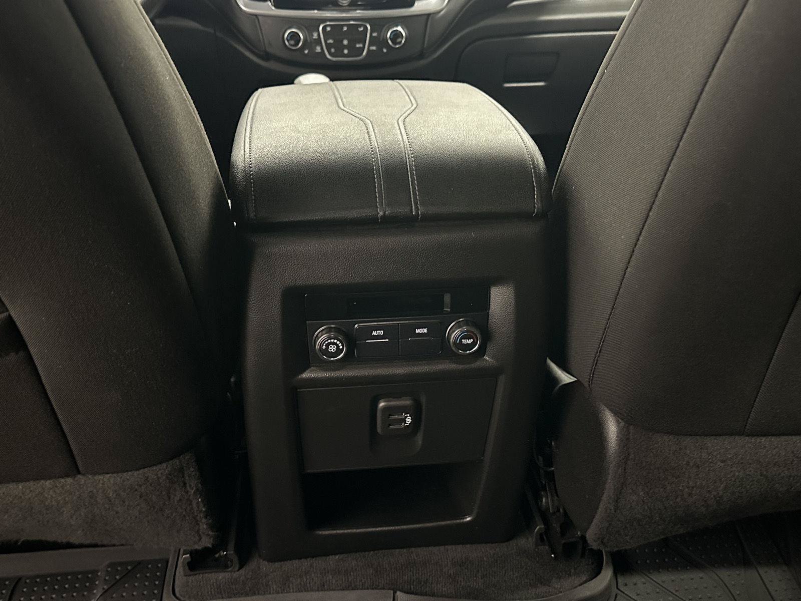 Used 2022 Chevrolet Traverse LT w/ LPO, Floor Liner Package AWD/4WD image 20