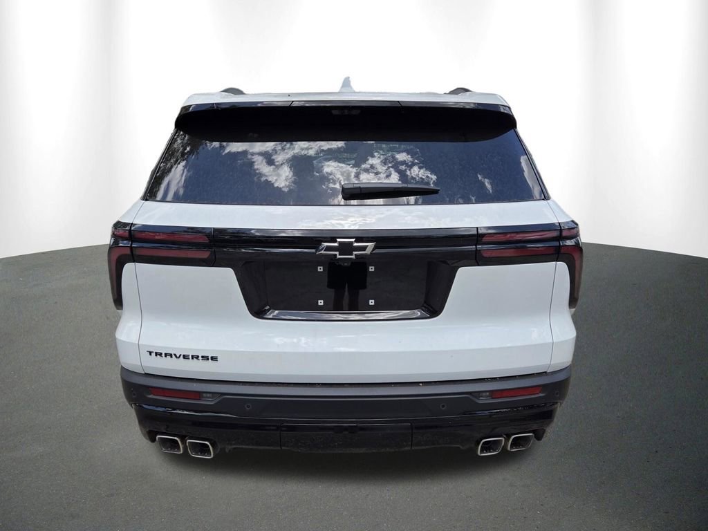 New 2026 Chevrolet Traverse LT w/ Midnight/Sport Edition FWD image 6