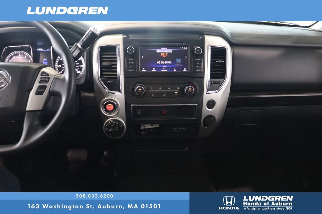 Used 2019 Nissan Titan SV AWD/4WD image 19