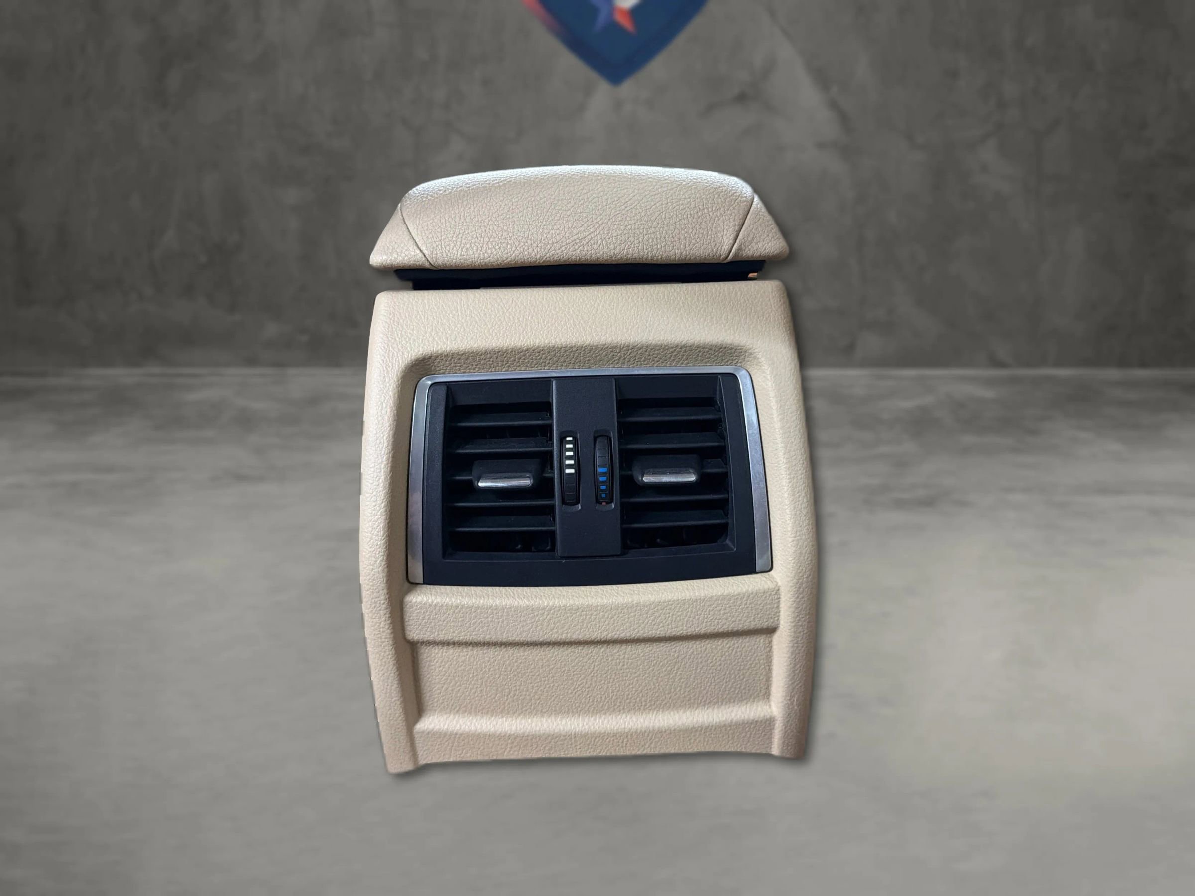 Used 2016 BMW 320i Sedan RWD image 26