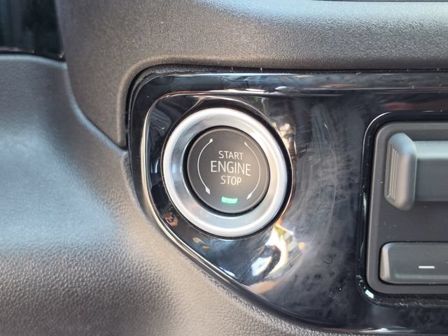 New 2026 Chevrolet Silverado 1500 LT w/ Safety Package RWD image 35