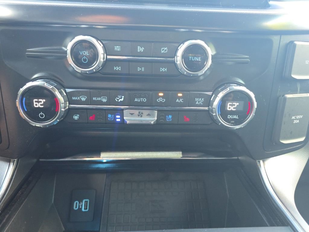 Used 2021 Ford F150 Platinum w/ Equipment Group 701A High image 34