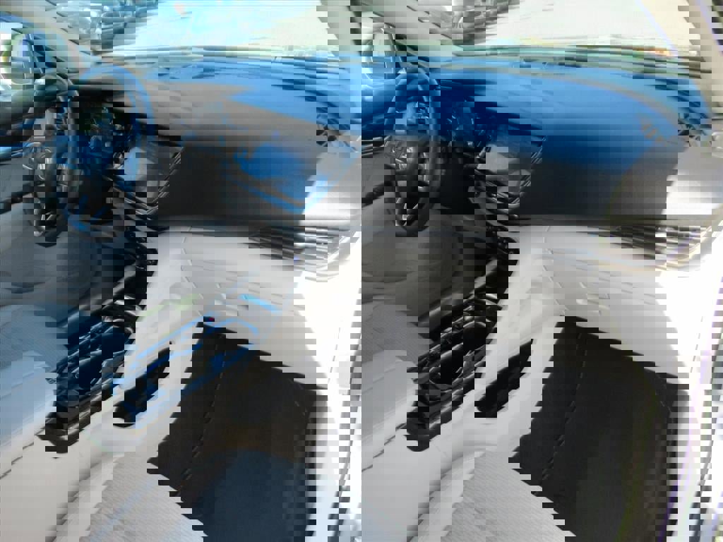 Used 2023 Buick Envision Preferred FWD image 10