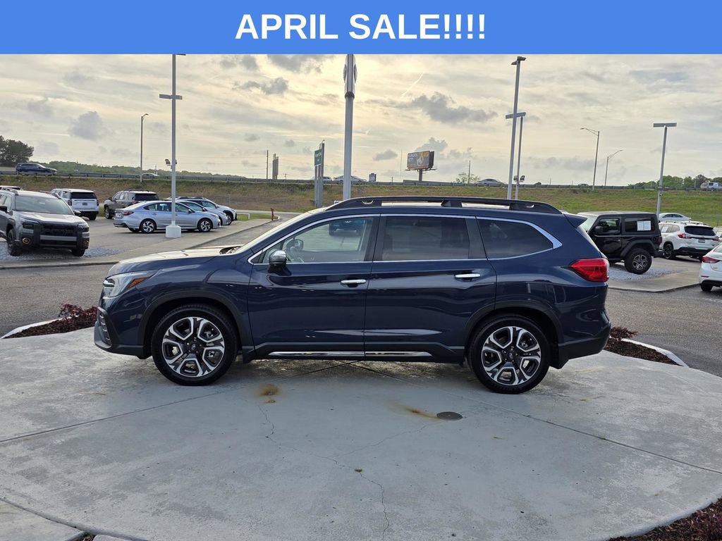Used 2023 Subaru Ascent Touring AWD/4WD image 6