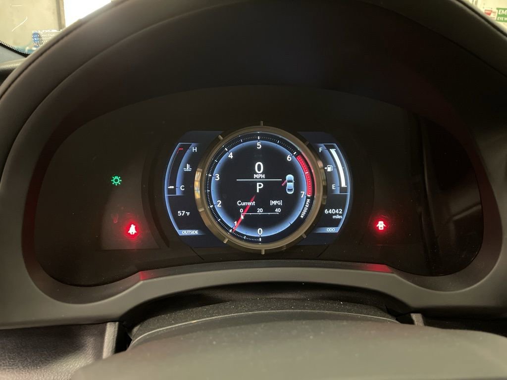 Used 2016 Lexus RC 200t image 20