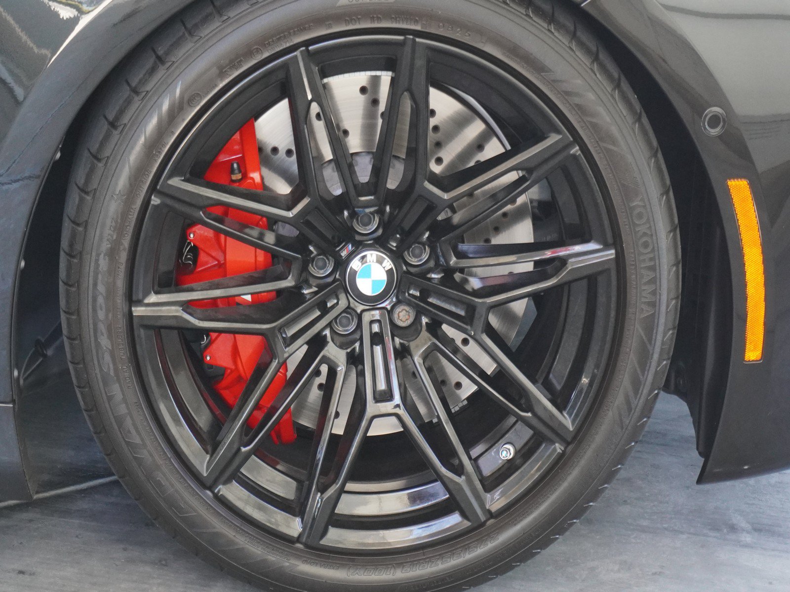 Used 2025 BMW M2 w/ Lighting Package RWD image 5