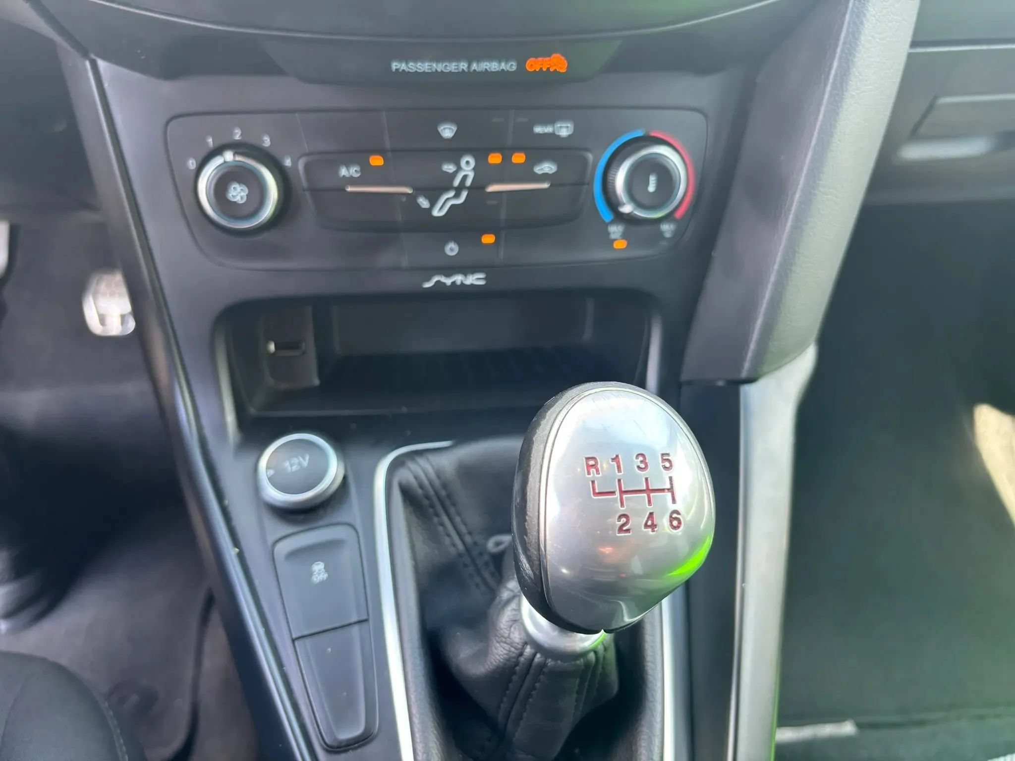Used 2016 Ford Focus ST FWD image 17