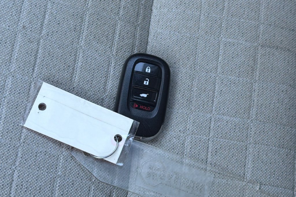 Certified 2024 Honda HR-V LX image 10
