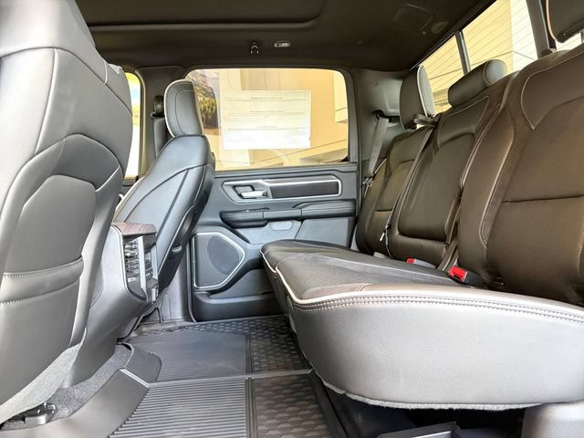 New 2026 RAM 1500 Laramie AWD/4WD image 22