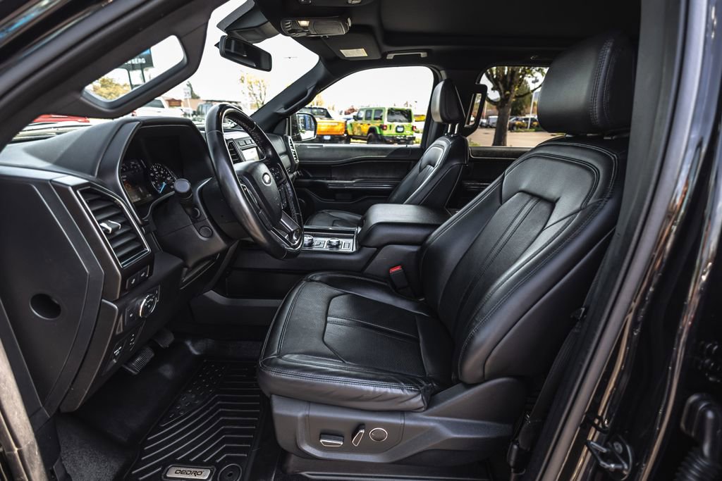 Used 2021 Ford Expedition Max Limited image 20