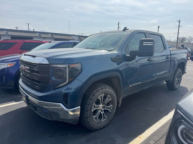 Used 2024 GMC Sierra 1500 Pro w/ Pro Value Package image 3