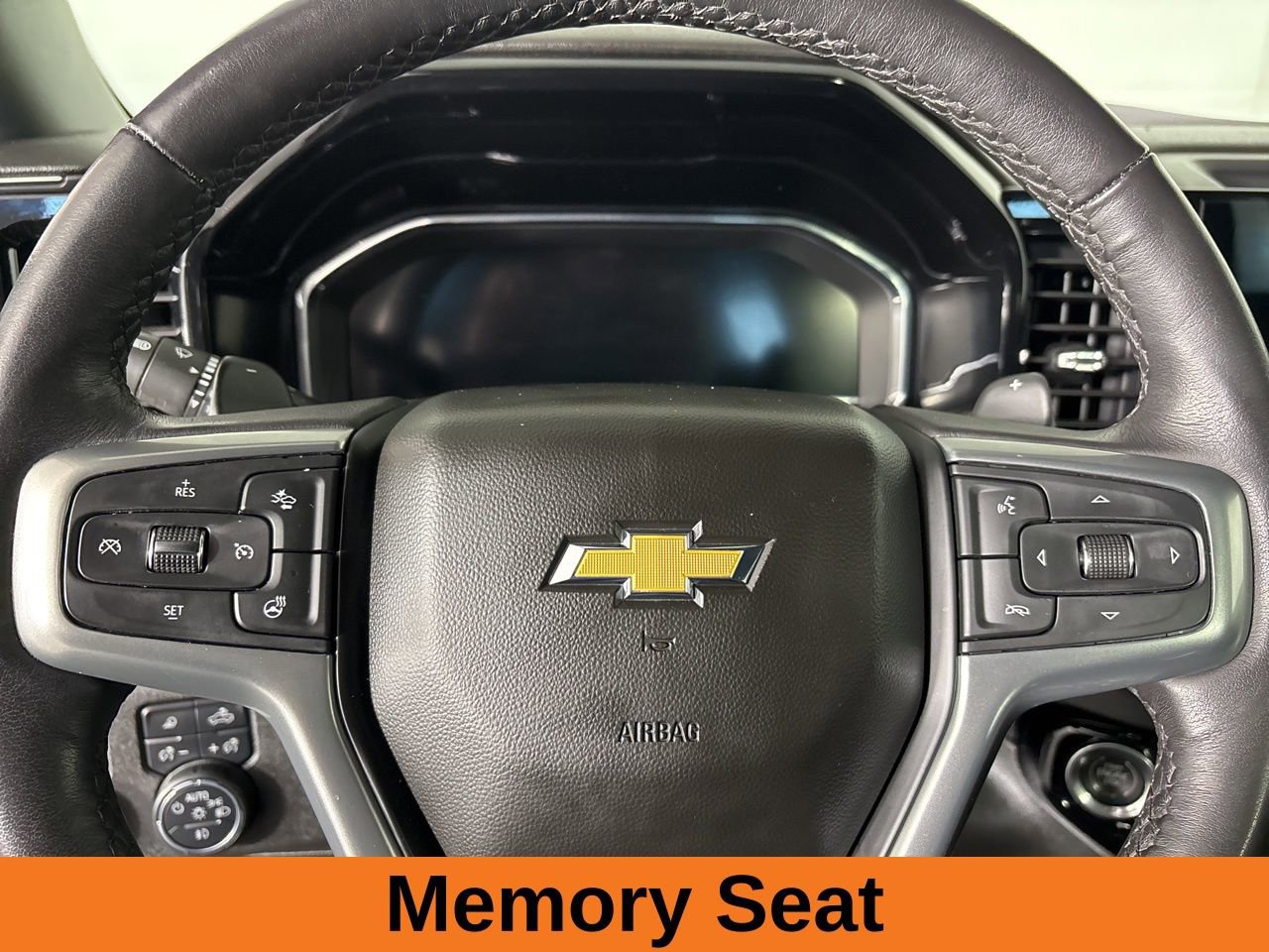 Used 2023 Chevrolet Silverado 1500 LTZ w/ LTZ Premium Package image 16