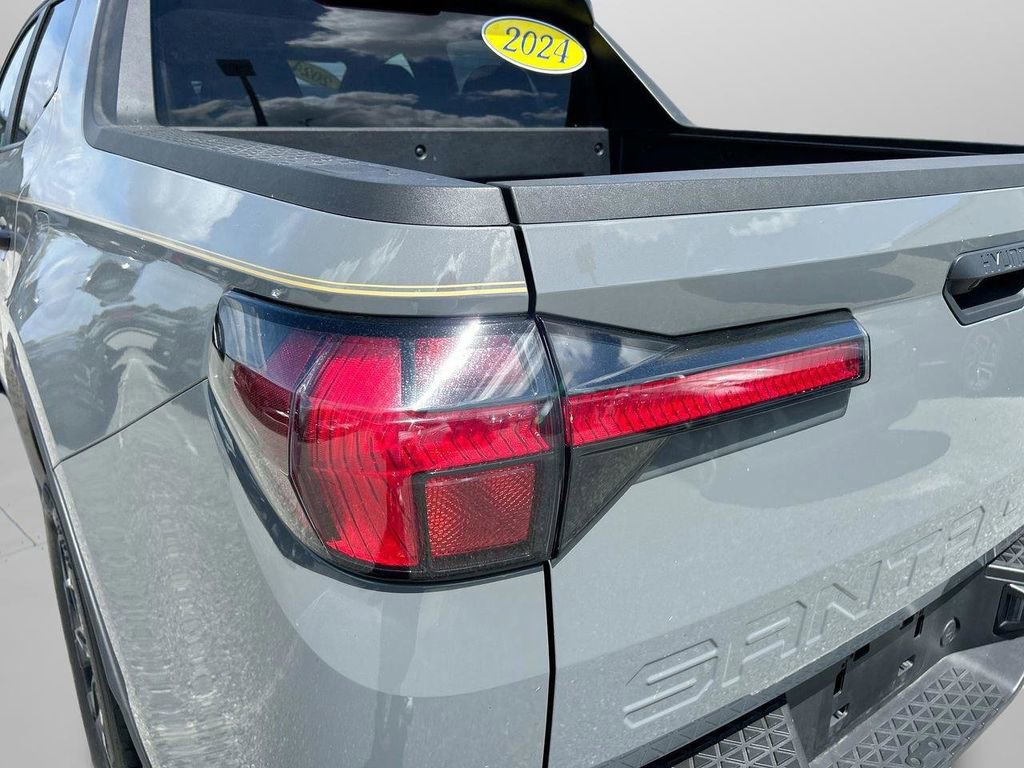 Certified 2024 Hyundai Santa Cruz SEL image 14