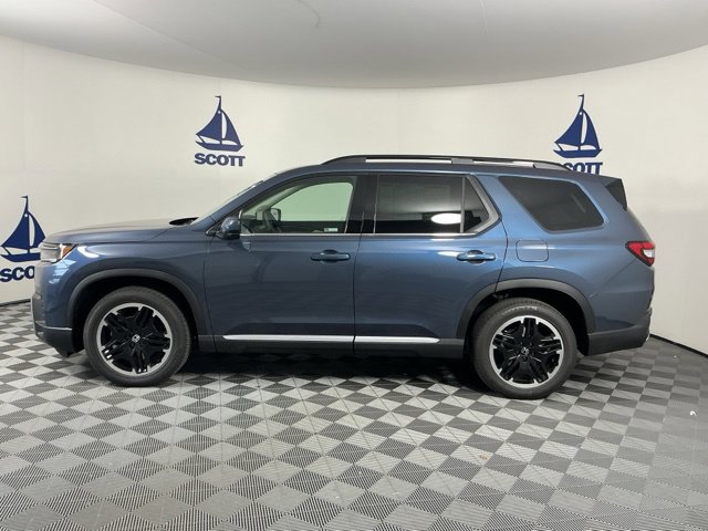 New 2026 Honda Pilot Touring image 4