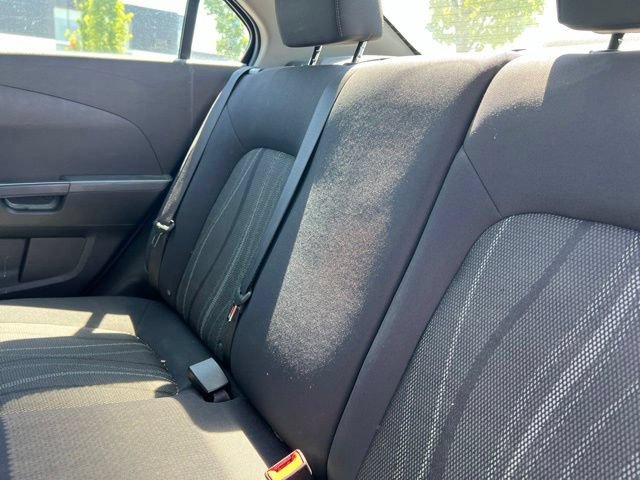 Used 2015 Chevrolet Sonic LT FWD image 25