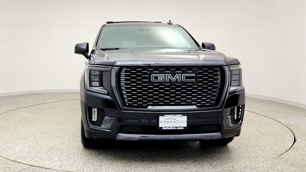 Used 2023 GMC Yukon Denali Ultimate image 2