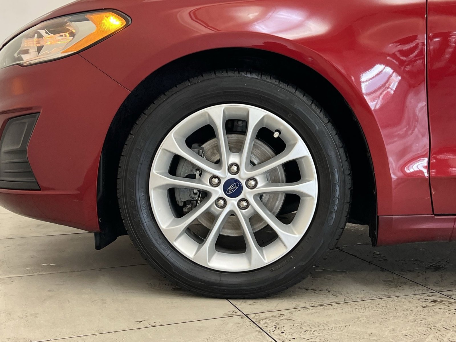 Used 2019 Ford Fusion SE image 10