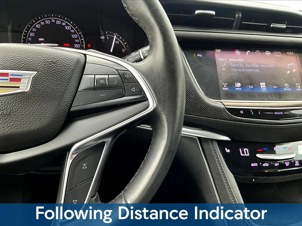 Used 2017 Cadillac XT5 Luxury w/ Driver Awareness Package AWD/4WD image 16