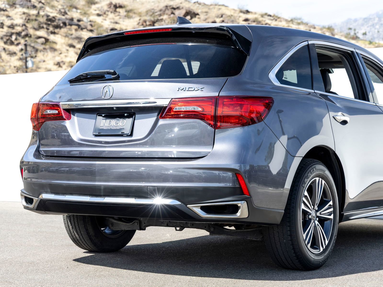 Used 2018 Acura MDX FWD image 10