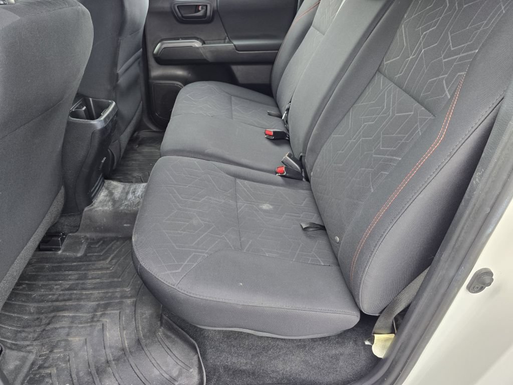 Used 2019 Toyota Tacoma TRD Off-Road AWD/4WD image 27