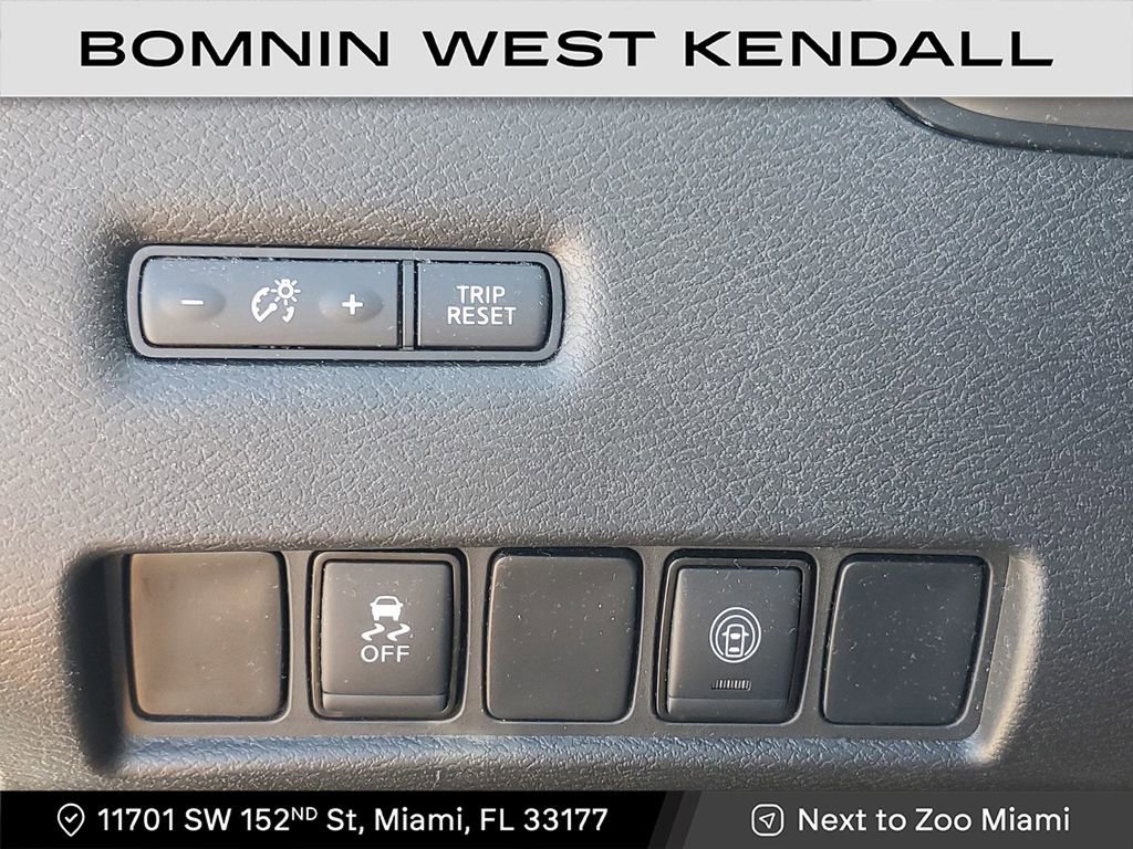 Used 2020 Nissan Murano S w/ Technology Package image 17