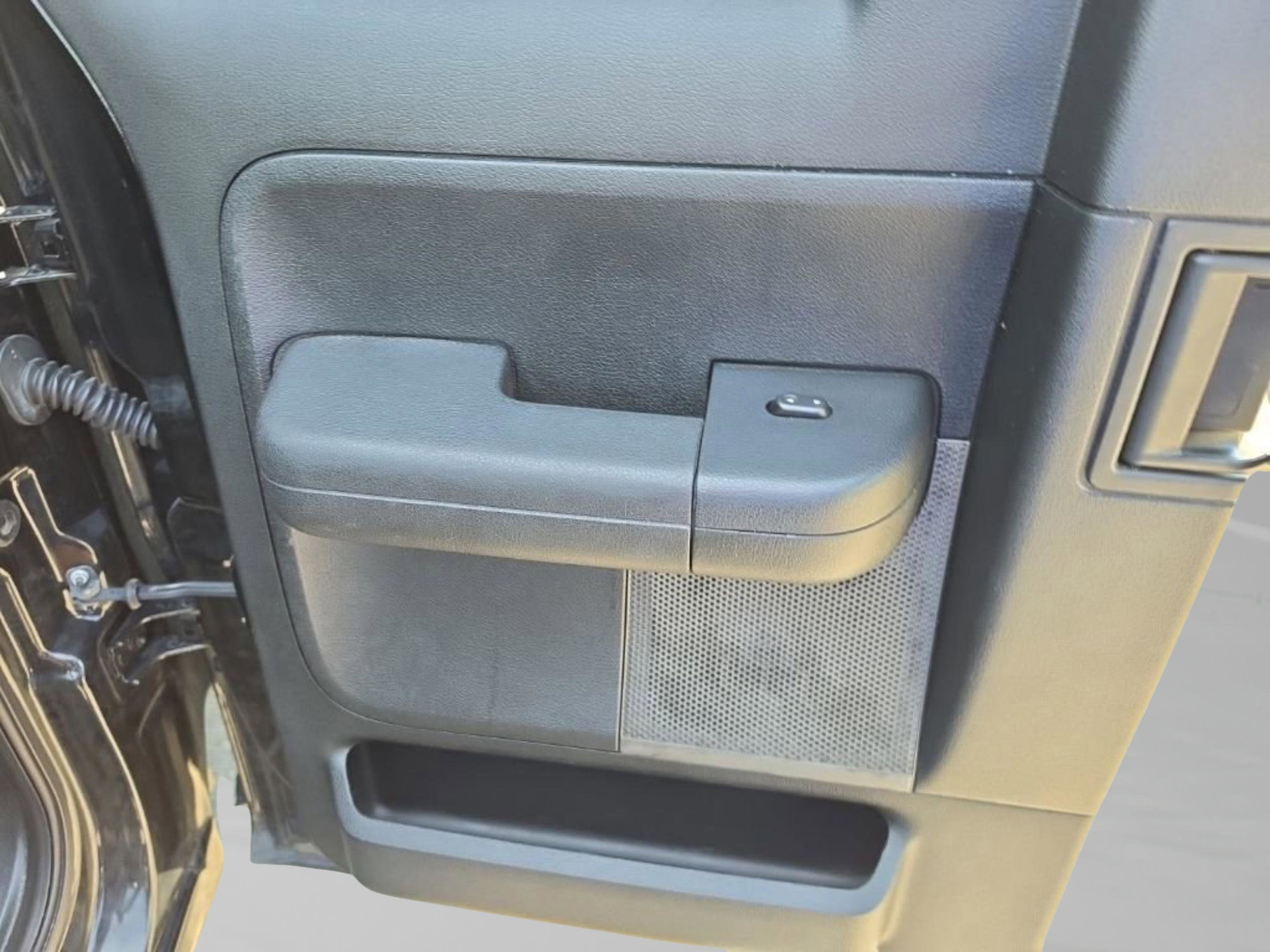 Used 2007 Ford F150 XLT image 23