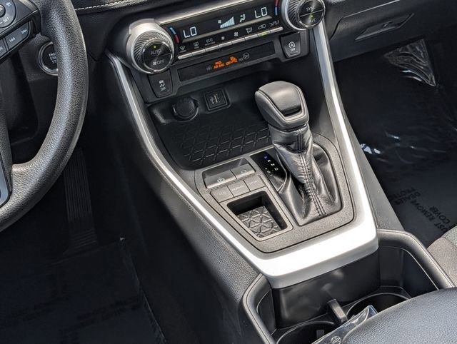 Used 2025 Toyota RAV4 XLE w/ Convenience Package FWD image 12