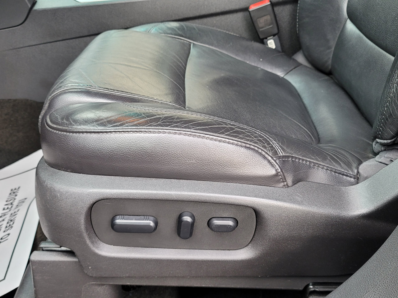 Used 2013 Ford Explorer XLT image 30