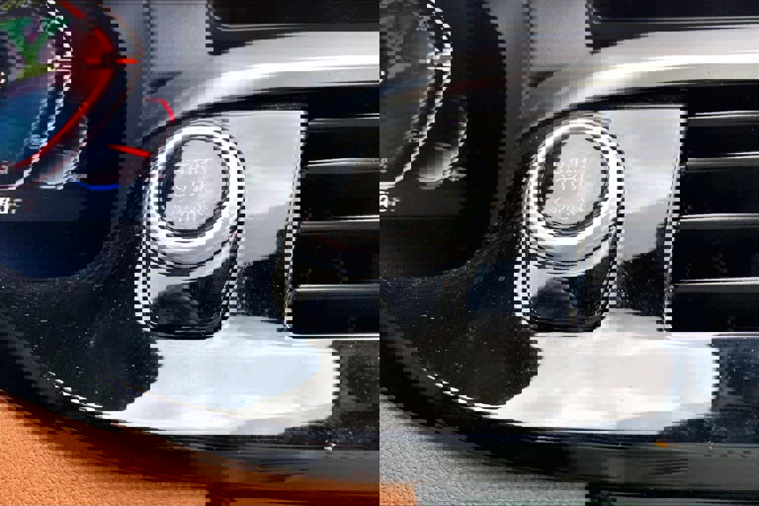 Used 2023 BMW 540i w/ Premium Package image 29