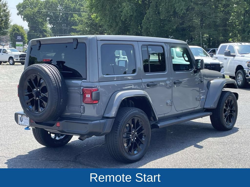 Used 2023 Jeep Wrangler Unlimited Sahara w/ Cold Weather Group AWD/4WD image 8