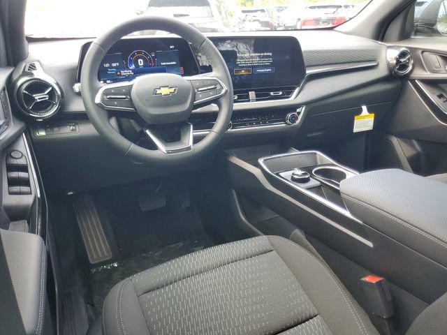 New 2026 Chevrolet Equinox LT w/ Safety and Technology Package image 7