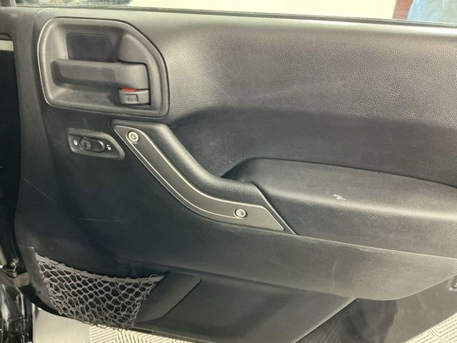 Used 2012 Jeep Wrangler Sport image 9