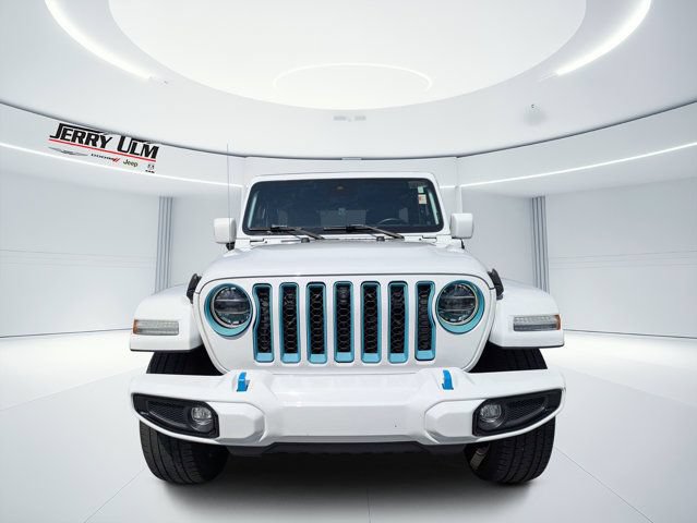 Used 2021 Jeep Wrangler Unlimited Sahara AWD/4WD image 8