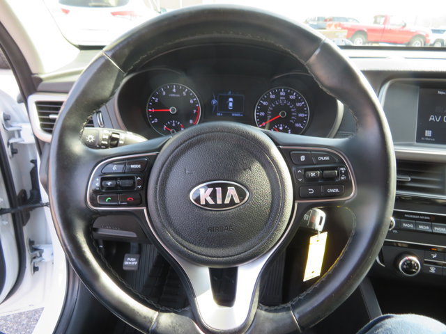 Used 2018 Kia Optima S w/ Panoramic Sunroof Package image 22