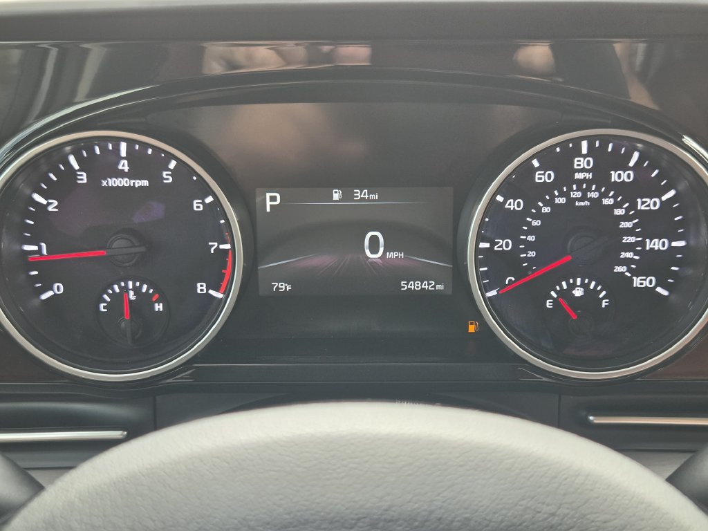 Certified 2022 Kia Carnival SX FWD image 7