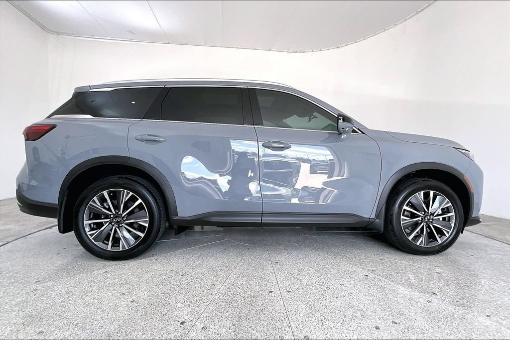 New 2027 INFINITI QX60 Luxe w/ Cargo Package FWD image 8