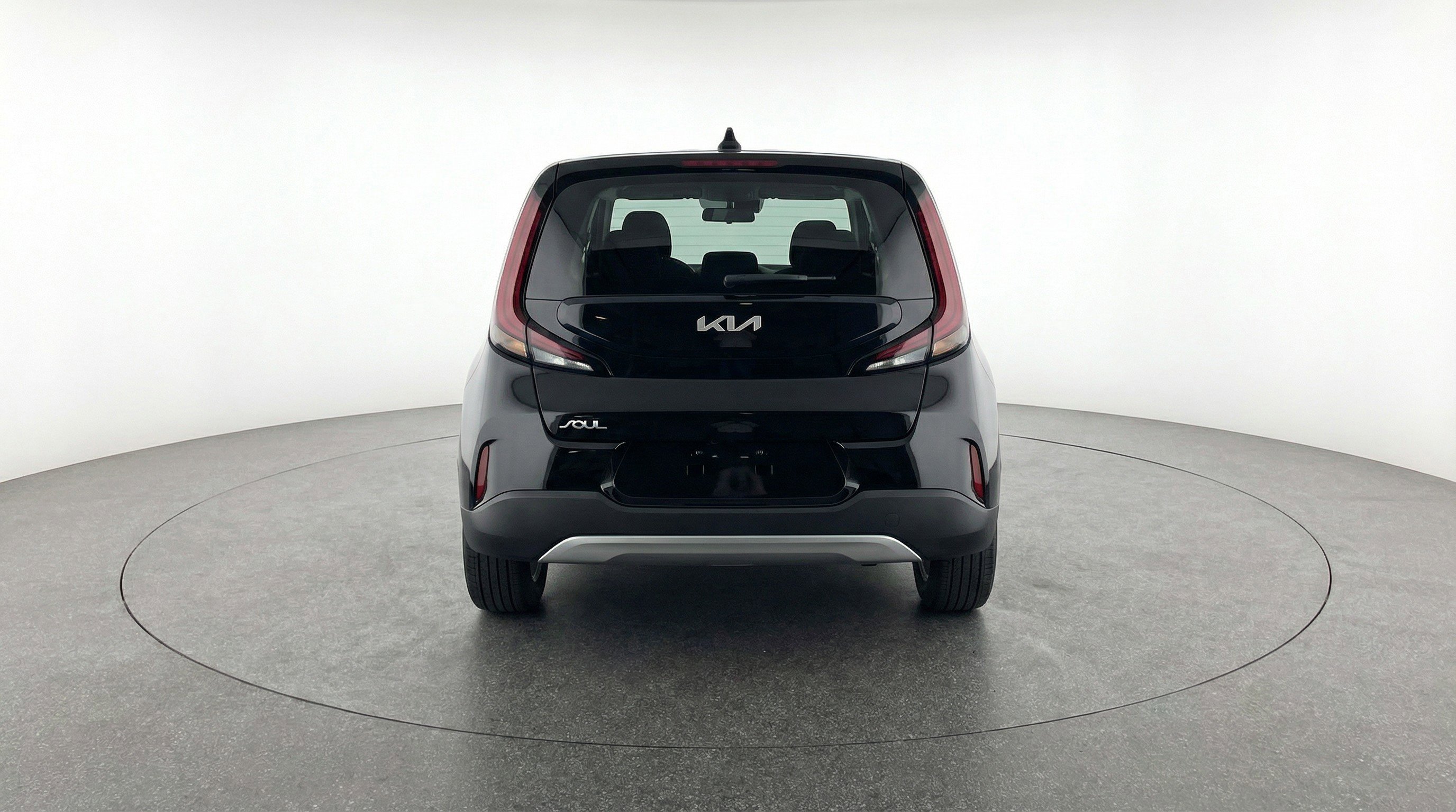 Used 2025 Kia Soul LX w/ LX Technology Package FWD image 7