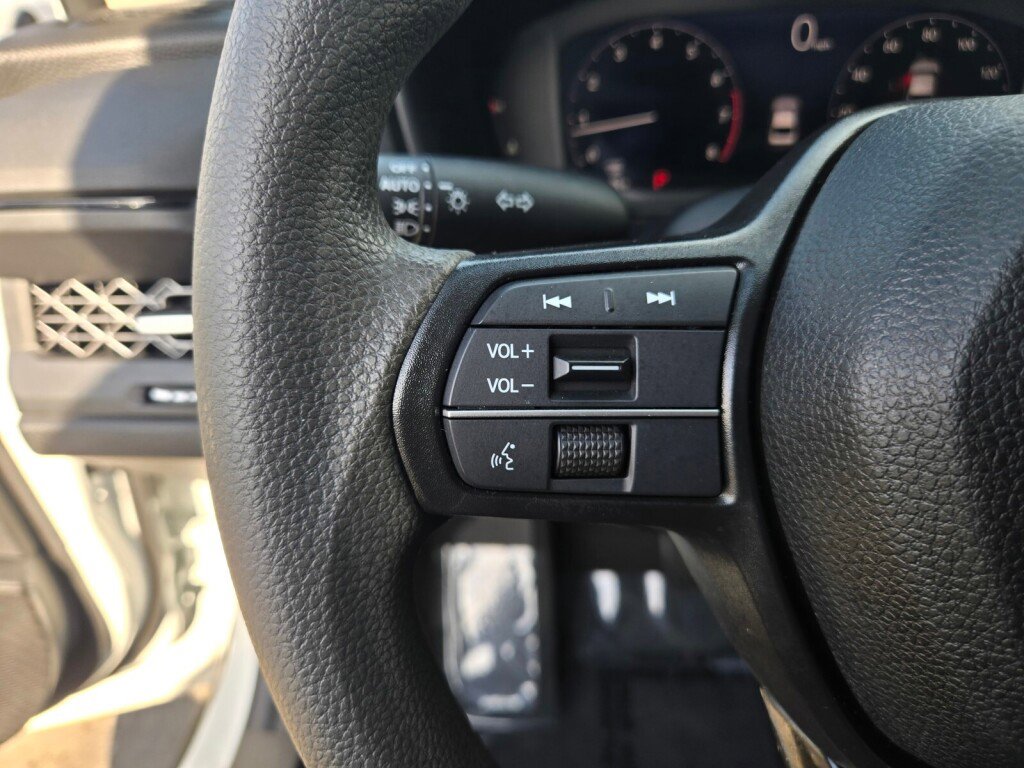 Certified 2023 Honda Accord EX image 24